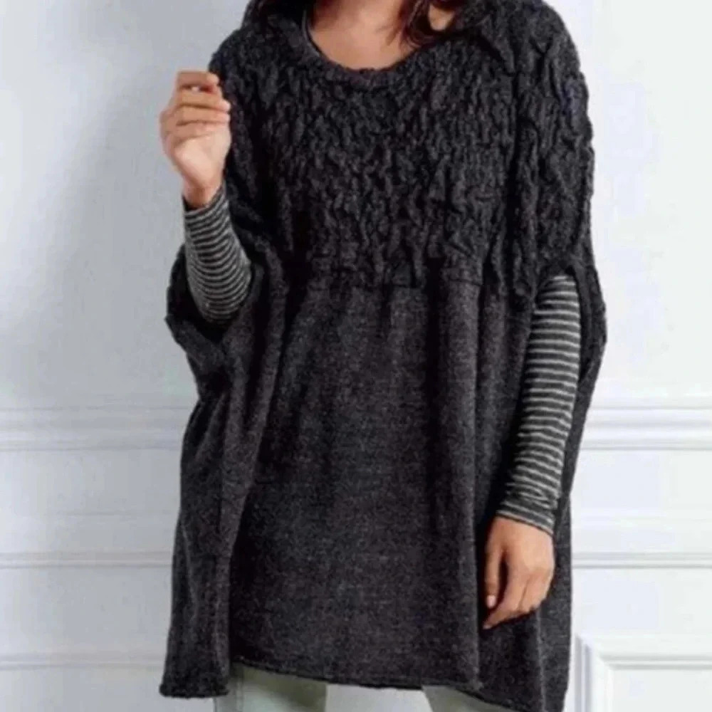 CAbi Waverly Poncho Wool Mohair Oversized Sweater Style 3124 Sz Small